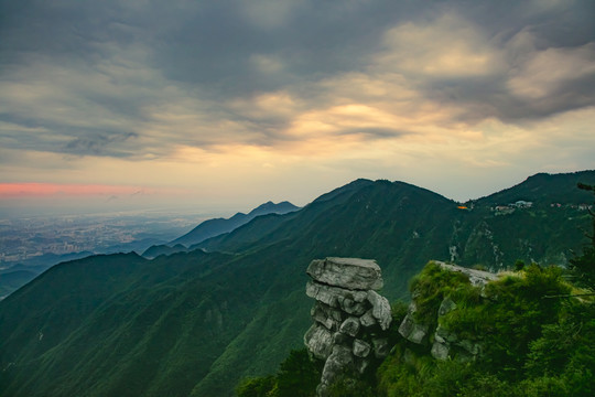 庐山骆驼峰