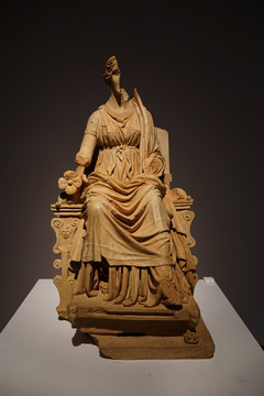 前3世纪安吉提亚女神坐像