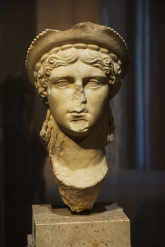 前1世纪大阿格里皮娜头像