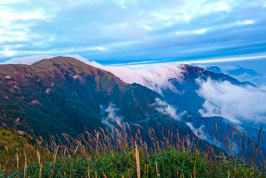 武功山山脉