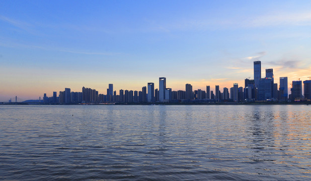 长沙滨江新区湘江夜景日落