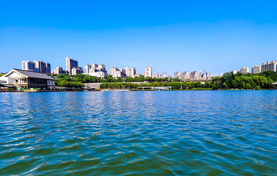 曲江南湖风景区