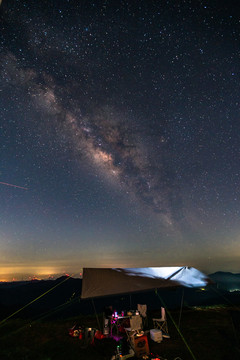 广东野外星空露营