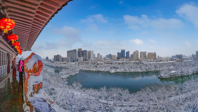 合肥包公园清风阁雪景全景图