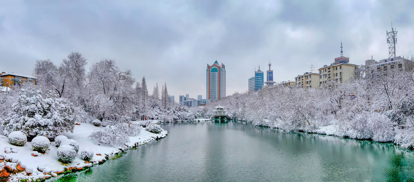 合肥市银河公园雪景全景图