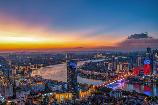 航拍广西柳州城市夜景