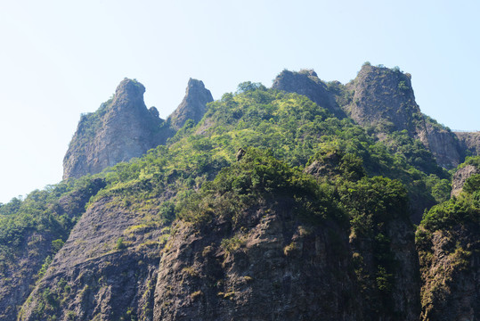 雁荡山灵峰景区斗鸡峰