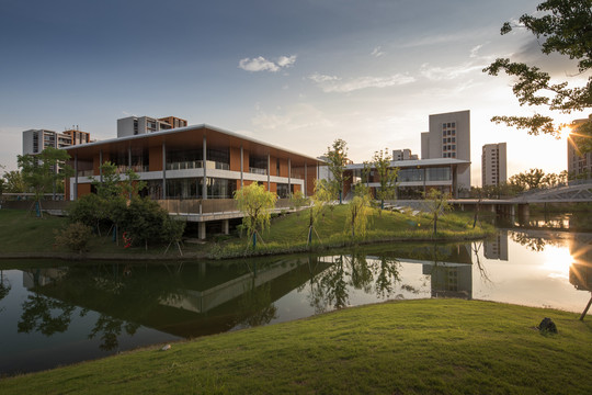 西湖大学