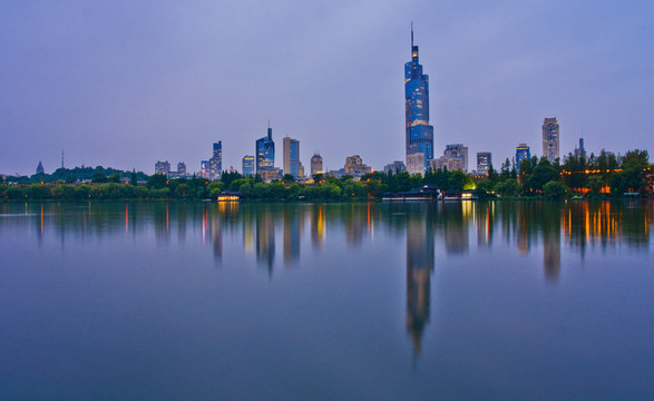 玄武湖夜景