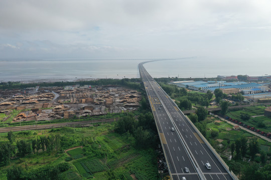 青岛胶州湾大桥黄岛西海岸