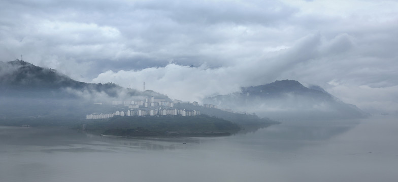 四川宜宾金沙江向家坝库区风光