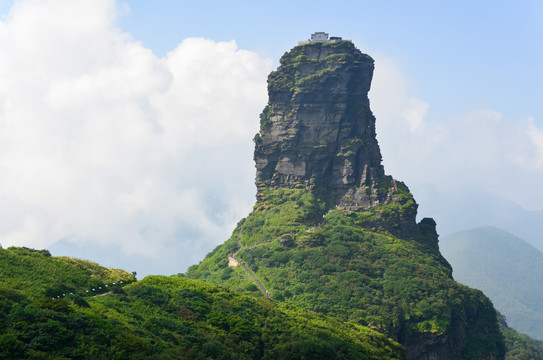 巍巍梵净山