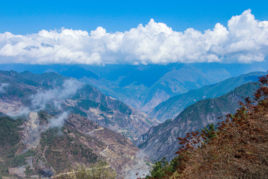 四川牛背山风光