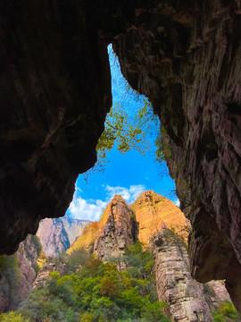 石頭紋理石山