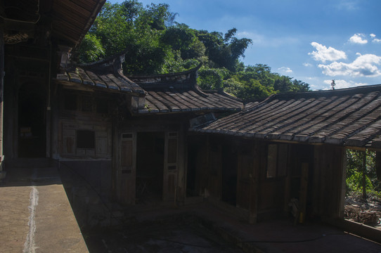 郑文存故居内景局部