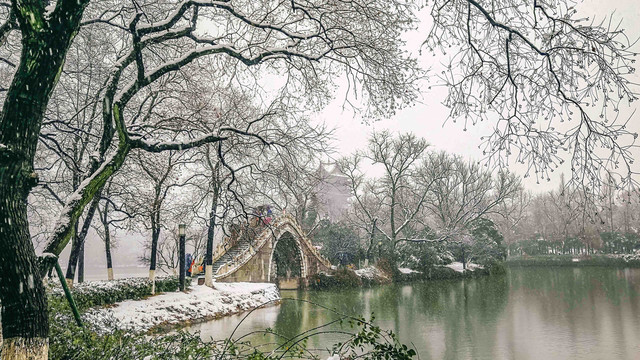 合肥包公园雪景