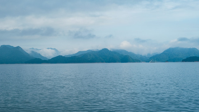 绿水青山