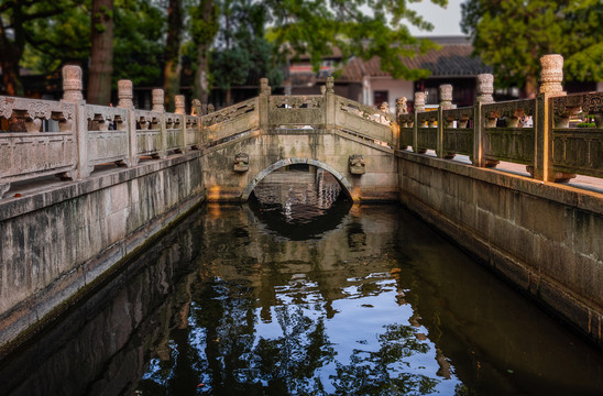 苏州西园寺