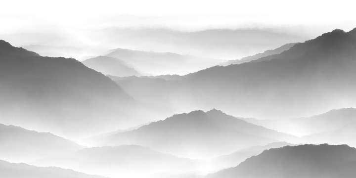 水墨山