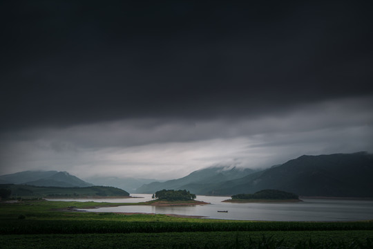 莲花湖