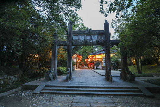 福建武夷山宋街夜景