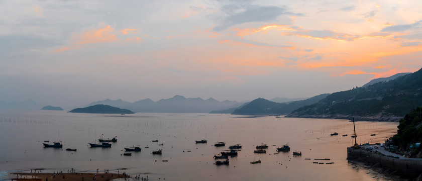 海岛晚霞