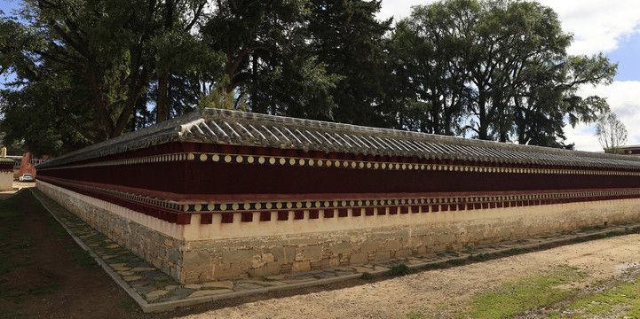 格鲁派寺院