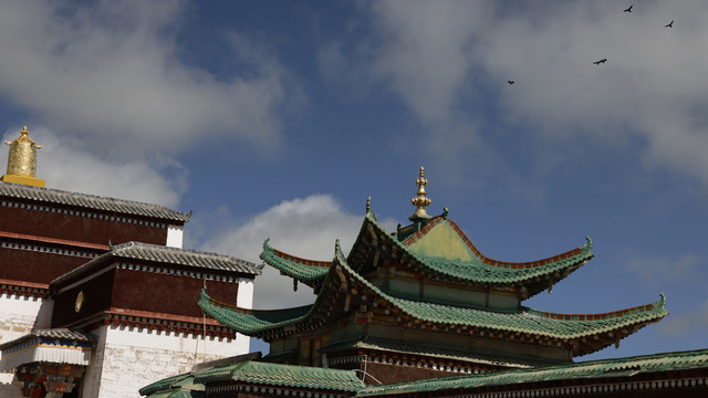 阿坝各莫寺