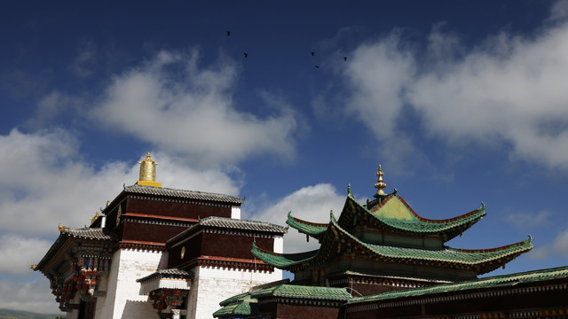 阿坝各莫寺