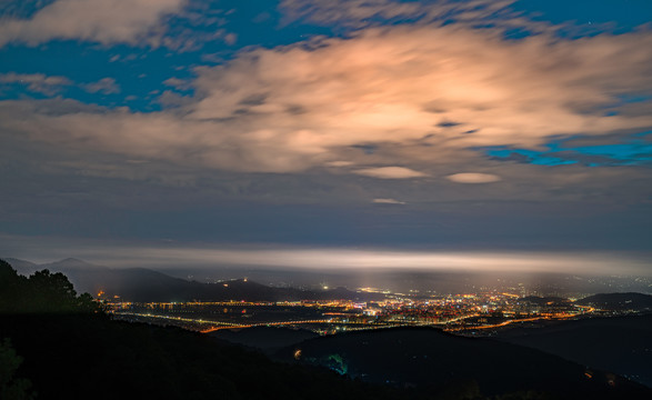 西昌夜景凉山旅游西昌全景