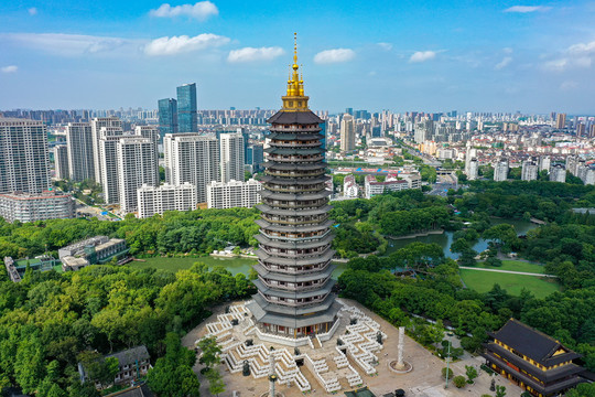 航拍常州天宁禅寺