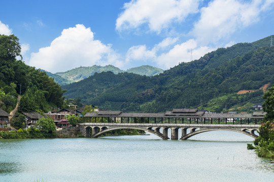 乡村山水桥梁