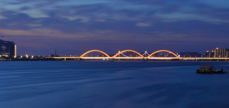 福元路大桥夜景