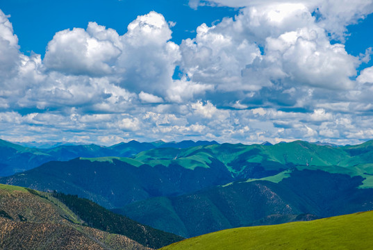 卡子拉山风光