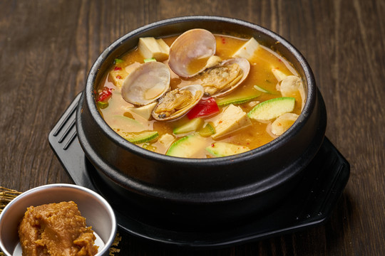 韩国料理美食摄影海鲜汤