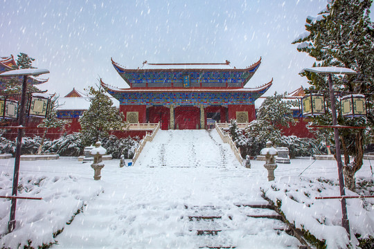 合肥开福寺山门殿雪景