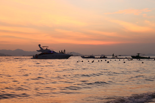 惠州巽寮湾海边日落风景照
