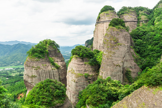 龙南武当山