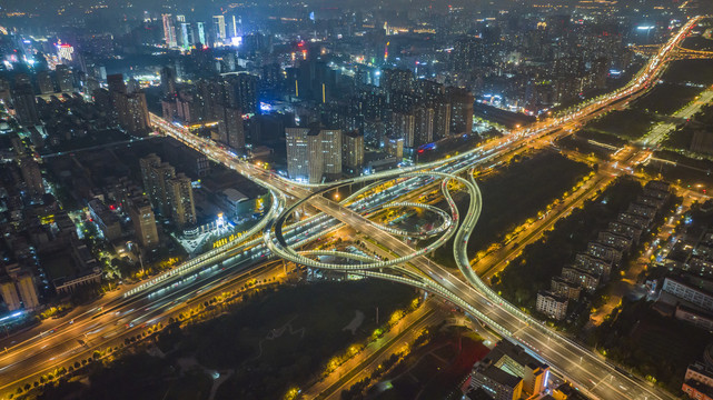 航拍河南郑州立交夜景