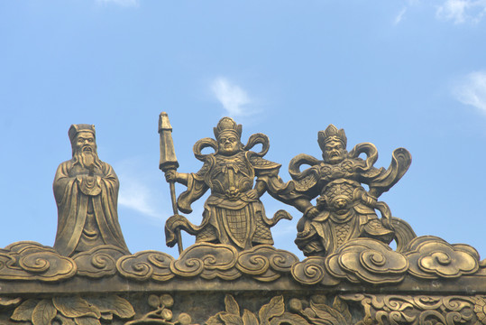 成都大慈寺门楼佛教人物塑像