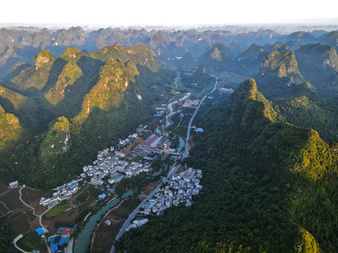 广西山区晨曦