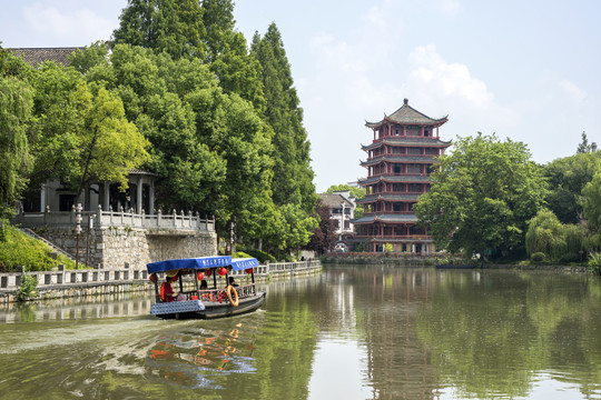 合肥三河古镇景区小南河风光