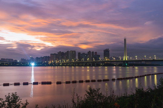 南沙凤凰一桥火烧云风景