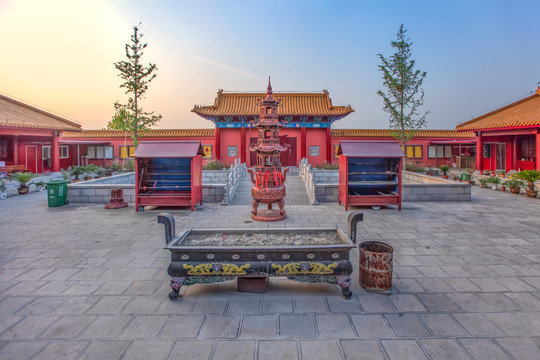 肥东岱山湖演法禅寺