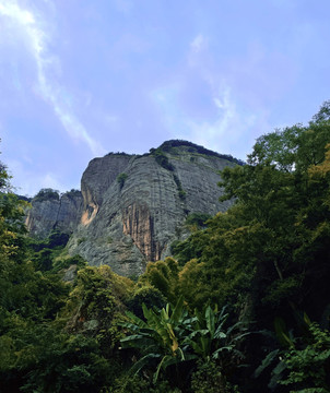 登山