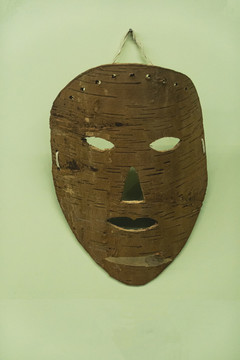 桦树皮面具