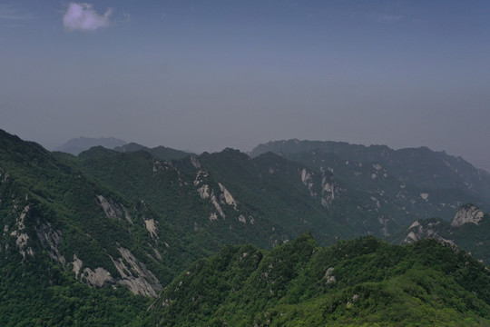 航拍山脉山川秦岭