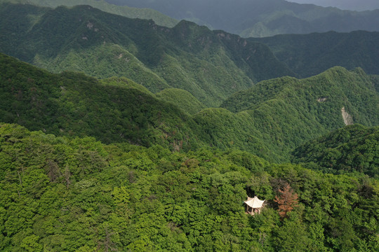 航拍秦岭山脉