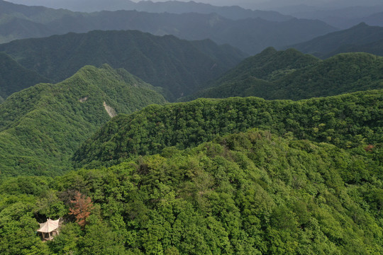 航拍秦岭山脉