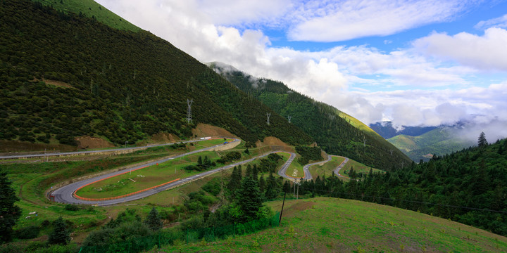 甘孜理塘剪子湾山天路十八弯